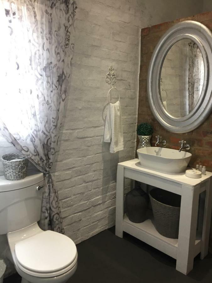 The Georgian Self-Catering Guest Suites Джордж Екстериор снимка